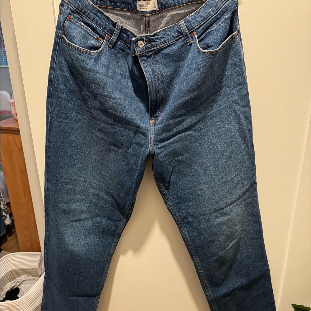 Abercrombie 90s straight ultra high rise jeans